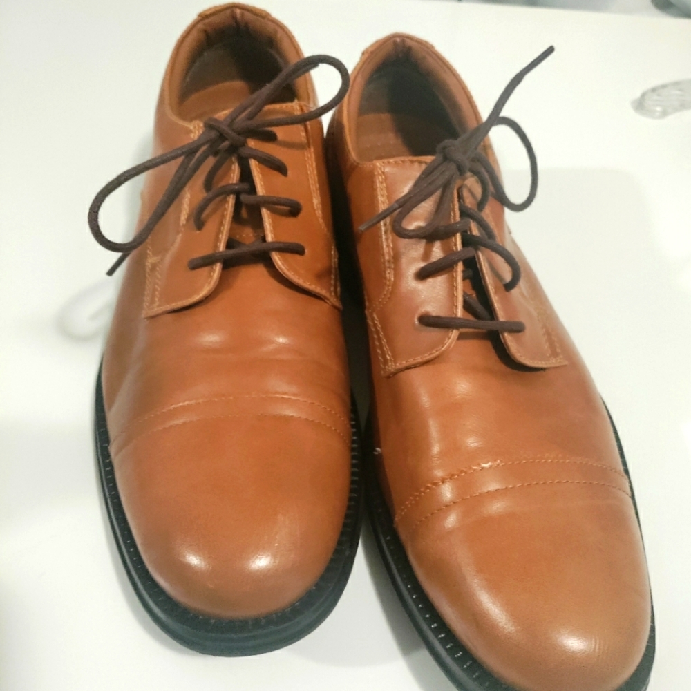 George Light Brown Bradford Oxford Dress Shoe, Size: 9